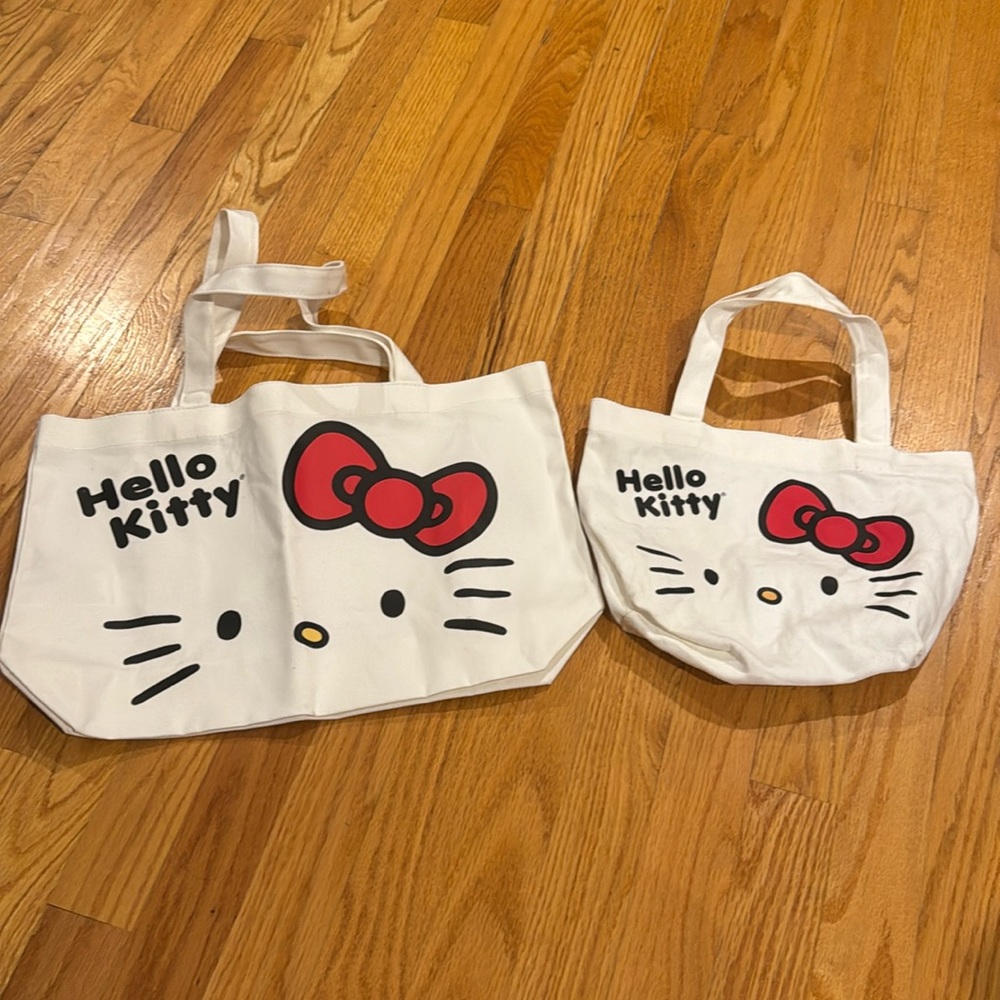 Hello Kitty totes (mother & daughter)